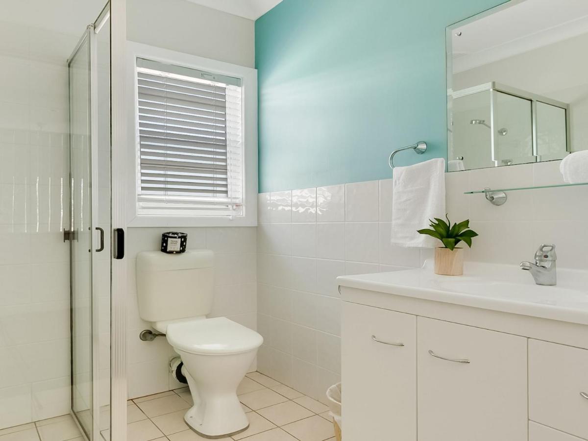 Ocean Blue Four Apartment Currarong